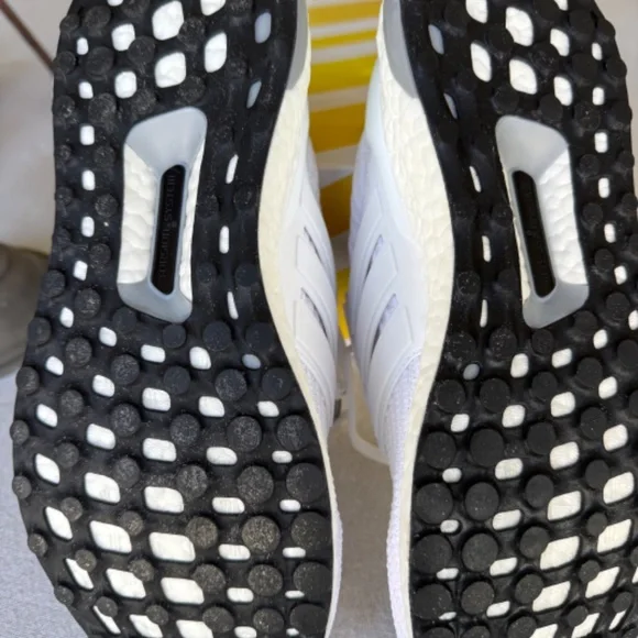 Adidas UltraBOOST Women's 9.5 All White NWT